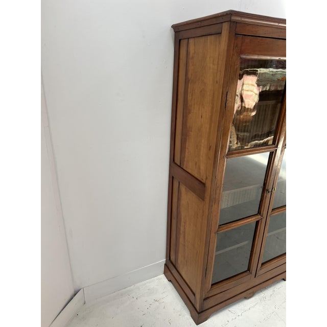 Antique Display Cabinets in Cherry Wood, 1800s, Set of 2 For Sale - Image 4 of 18