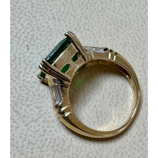 Emerald GIA Certified 3.41 Ct Octagonal Colombian Emerald & Diamond Ring 14K Yellow Gold For Sale - Image 8 of 18