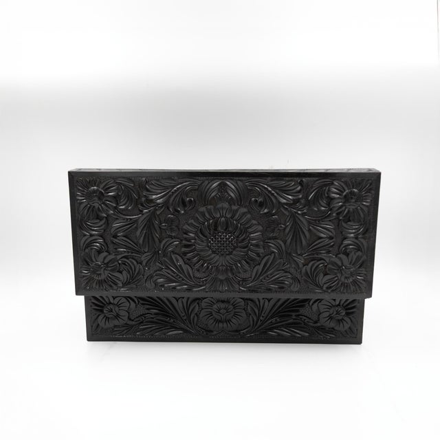 Anglo-Indian Carved Ebony Glove Box Mid-19th Century For Sale - Image 12 of 14