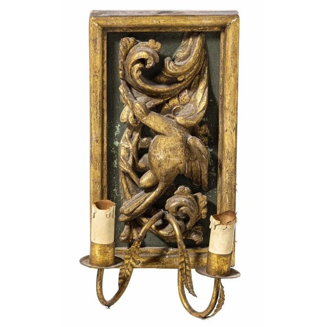 Pair of italian two-lume appliques 18th century italians, gilt carving with metal applications. Small defects. Dim.: 34 x...