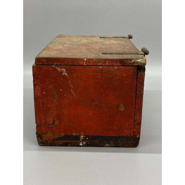 Early 20th Century Red and Black Hand Made Pine Primitive Box For Sale In New York - Image 6 of 15