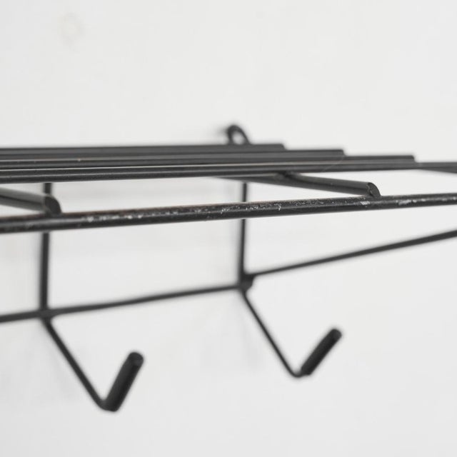 DZ05 Deurne Wire Coat Rack attributed to Friso Kramer for 't Spectrum, 1956 For Sale - Image 9 of 14