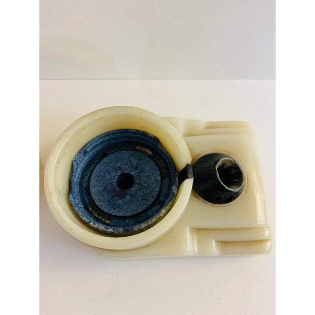 1920 Sengbusch Milk Glass Inkwell For Sale In New York - Image 6 of 9