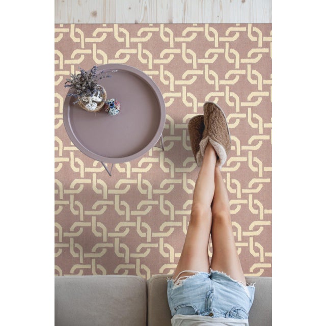 Contemporary 8x10 Sloane Cozy Purple Large-Scale Interlocking Chain Modern Flatweave Wool Rug For Sale - Image 3 of 3