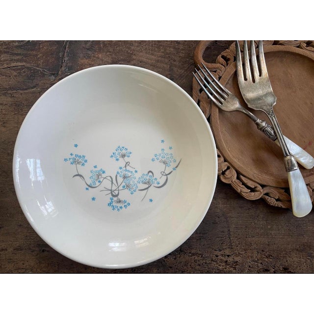 MCM Collection of Five (5) Bowls by Stetson Creations in Blue Floral Phlox For Sale - Image 4 of 8