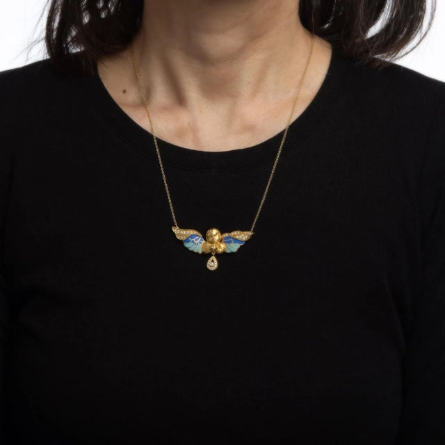 Modern Winged Angel Necklace Diamond Enamel Vintage 14k Yellow Gold Chain Jewellery For Sale - Image 3 of 4