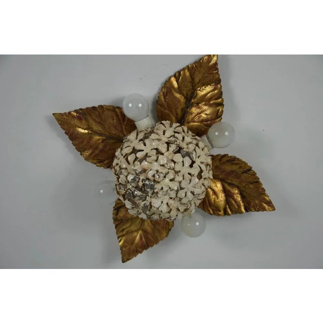 1960s Florentine Flower Shape Wall Lamp from Hans Kögl, Germany, 1960s For Sale - Image 5 of 15