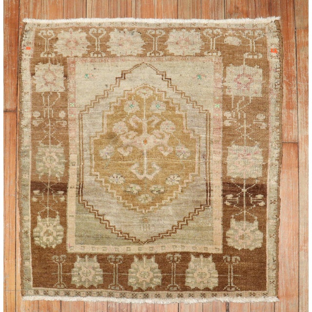 mid-20th-century tribal square Turkish mini rug Details rug no. 30937 size 2' 2" x 2' 3" (66 x 69 cm