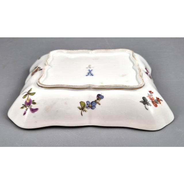 Porcelain Square Dish with Watteau Scenes and Black Ground from Meissen, 1850 For Sale - Image 9 of 13