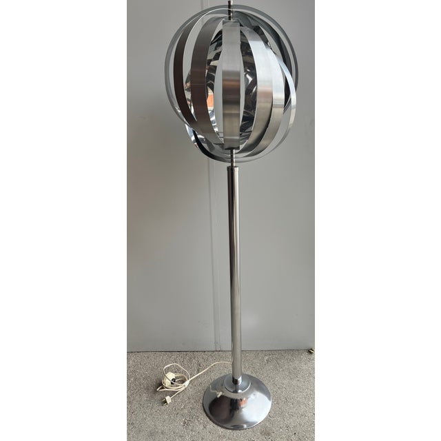 Moon Floor Lamp in Chromed Metal by Henri Mathieu, France, 1970s For Sale - Image 6 of 8