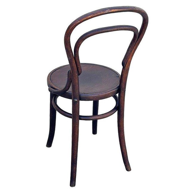 1900 - 1909 Early 20th Century Vienna Secession Bent Oak Side Chair No. 14 Attributed to Thonet For Sale - Image 5 of 5