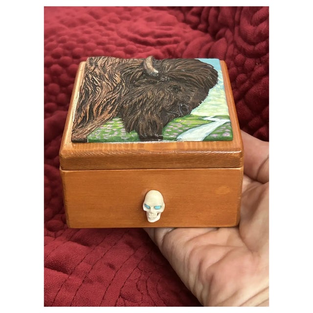 Ooak, Carved,Wood, Buffalo Box/Skull Turquoise For Sale In Los Angeles - Image 6 of 10