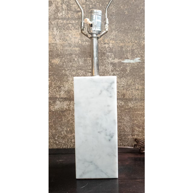 Mid 20th Century Mid-Century Modern Italian White Carrara Marble Table Lamp For Sale - Image 4 of 10