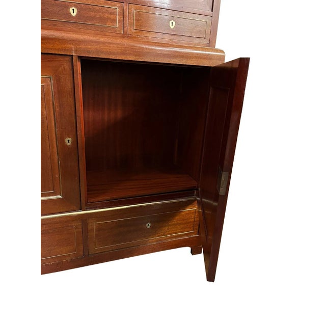 Original book box around 1910 (No. 2006), beautiful original condition Wood type: mahogany Color: Mahogany - natural...