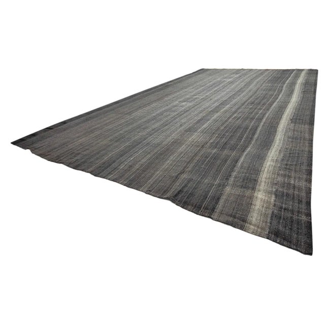 Traditional Vintage Giant Gray Turkish Kilim Rug For Sale - Image 3 of 7