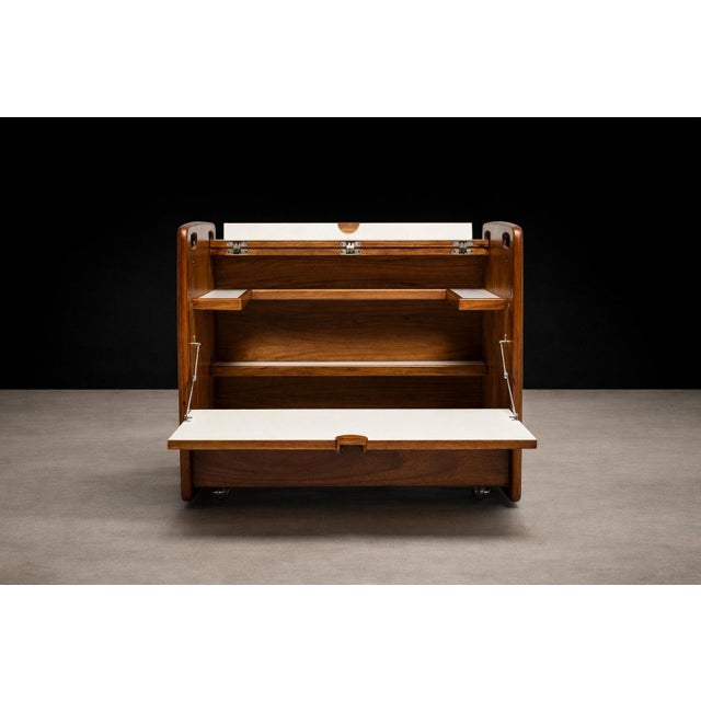 1960s Freijó Wood Bar Cart with Chrome Wheels by Sergio Rodrigues, Brazil, 1960s - Lot 80A For Sale - Image 5 of 15