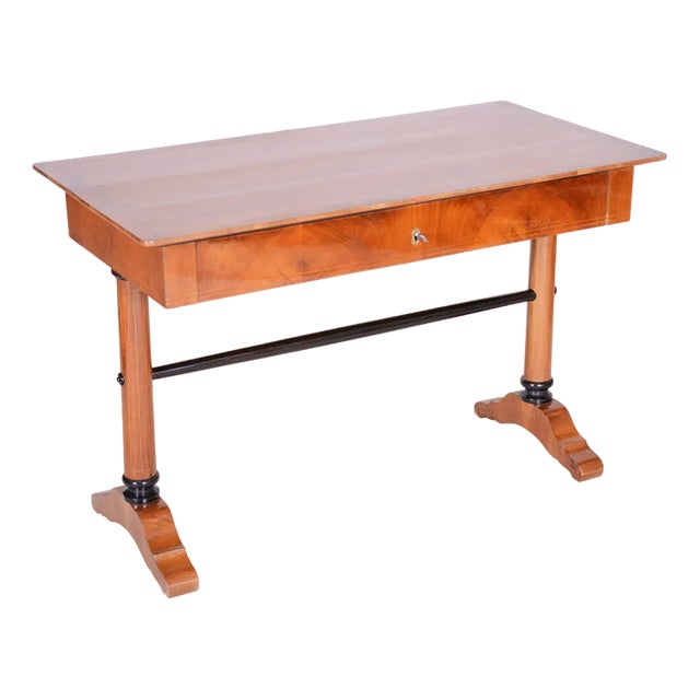 Biedermeier Writing Desk in Walnut, 1830s For Sale