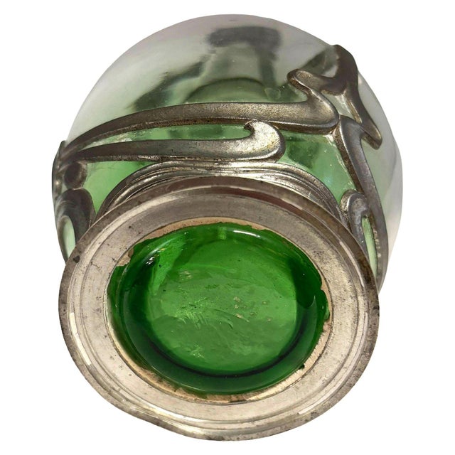 1900s Austrian Art Nouveau Pewter Jugendstil Clade Green Art Glass Wine Carafe For Sale In Los Angeles - Image 6 of 6