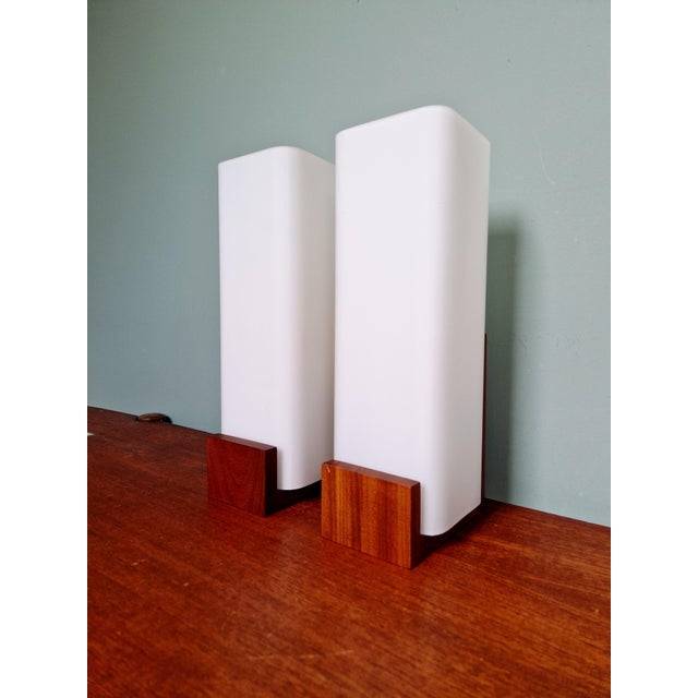 Mid-Century Modern Teak and Satin White Opaline Wall Lights by Louis Kalff for Philips, 1960s, Set of 2 For Sale - Image 3 of 17