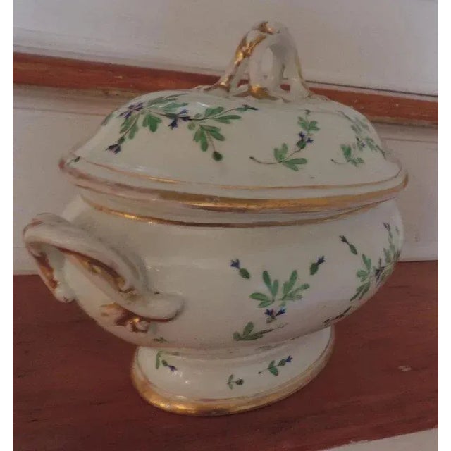 Ceramic 18th Century Hard Paste Old Paris Porcelain Lidded Sprig Cornflower Soup Tureen For Sale - Image 7 of 9