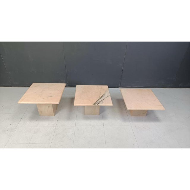 Set of 1970s italian marble nesting tables or side tables. The tables can be set up in different compositions. Timeless...