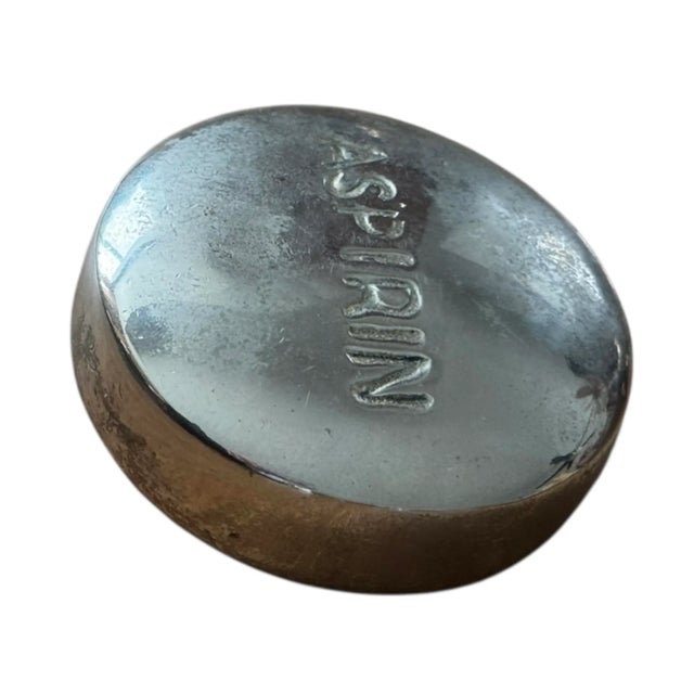 Mid 20th Century Aspirin Paperweight For Sale In Phoenix - Image 6 of 6