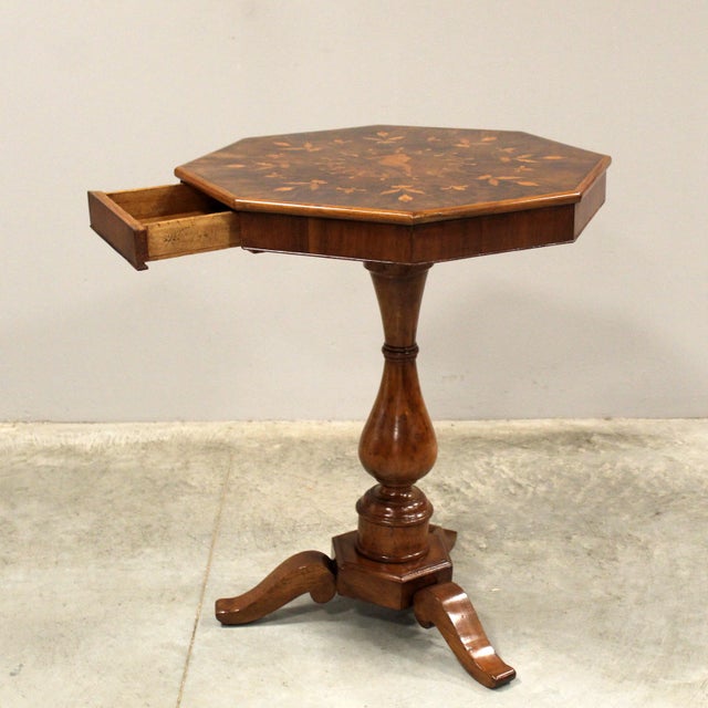 Italian Charles X Walnut Coffee Table, 19th Century For Sale - Image 6 of 10