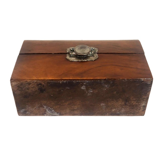 Antique English Mahogany 3 Bottle Box Gentleman's Spirit Decanter Caddy For Sale - Image 15 of 15