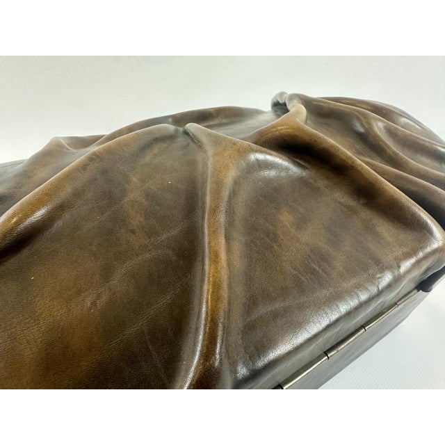 Vintage Hand-Crafted Leather Jewelry Box, 1980s, in Very Good conditions. Designed 1980 to 1989