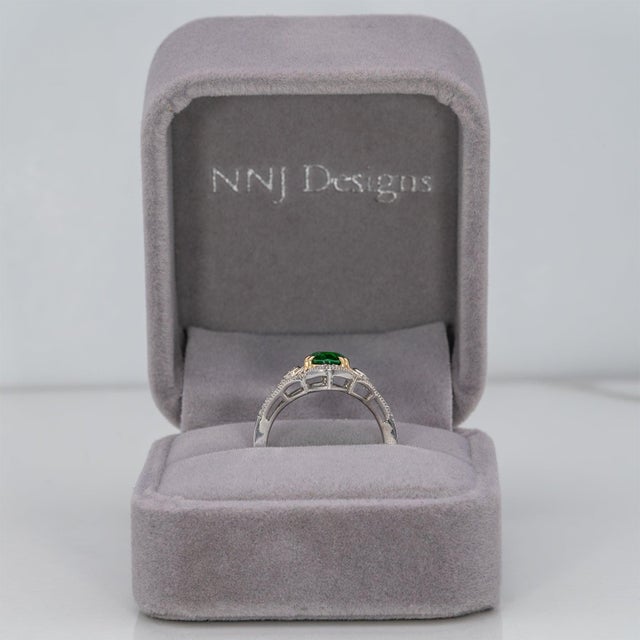 1.9Ct Tsavorite Garnet Ring With Natural Diamond Accents: Solid 14k Gold, 9x7mm, Size 6.75 For Sale - Image 4 of 9