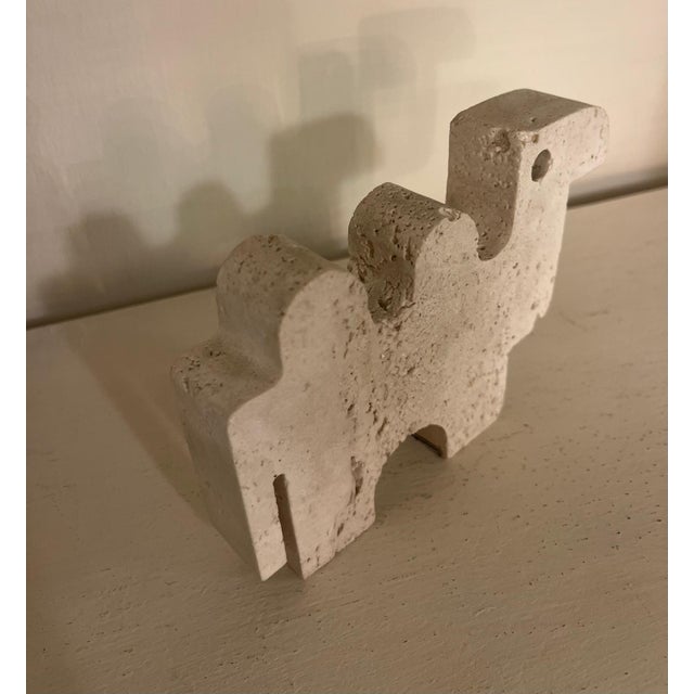 Contemporary Camel Sculpture in Travertine by Fratelli Mannelli, Italy, 1970s For Sale - Image 3 of 5
