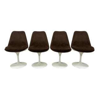 Eero Saarinen Fully Upholstered Tulip Side Chairs for Knoll - Set of Four For Sale