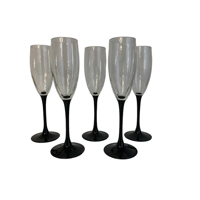 Luminarc D’arques France Black Stem Champagne Flutes, a Set of 5 For Sale - Image 9 of 9