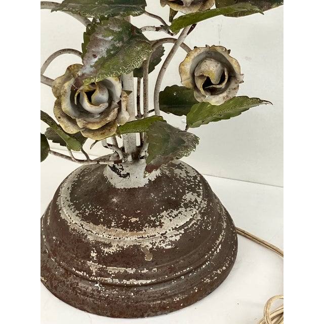 Cream Vintage Italian Tole Bird & Floral Table Lamp, Cottagecore, Circa 1950s For Sale - Image 8 of 13