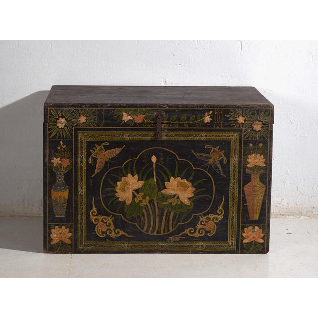 Antique Chinese Painted Trunk For Sale - Image 6 of 12