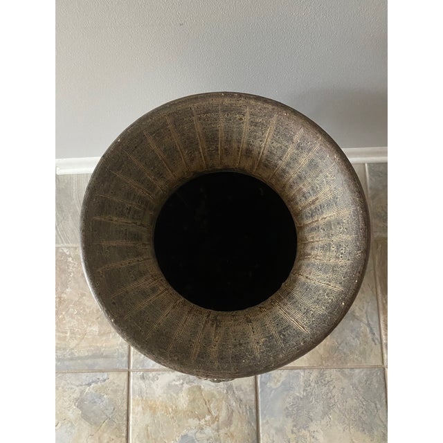 Late 20th Century Thailand Ban Chiang Vintage Earth Ware Terracotta Elephant Floor Vase For Sale - Image 4 of 6