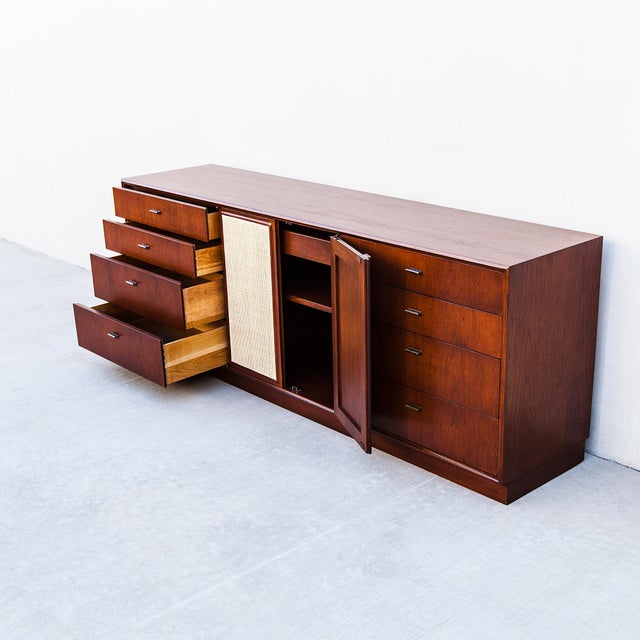 Restored Mid Century Oak & Cane Credenza by Jack Cartwright for Founders For Sale - Image 12 of 17
