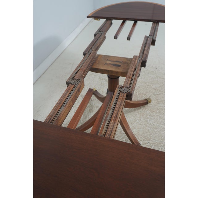 Georgian Style Oval Mahogany Inlaid Dining Table For Sale - Image 11 of 18