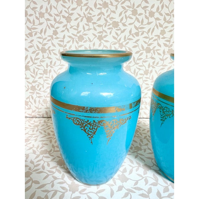 Baccarat Pair of Baccarat Blue Opaline Agate Bud Vases With Gold Gilt For Sale - Image 4 of 6