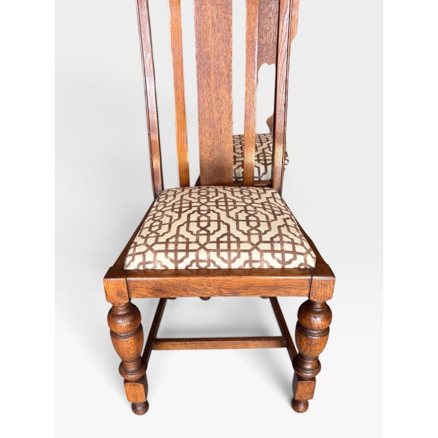 Fully Restored 1930s Draw Leaf Table. Quarter Sawn Solid Oak With Original Matching Chairs - Set of 4 Chairs For Sale - Image 4 of 11