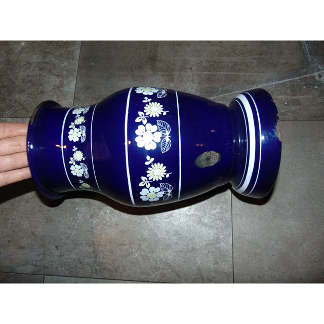 Mid-Century Enamel Vase with Flowers by Silesia Rybnik Steelsworks For Sale - Image 4 of 6
