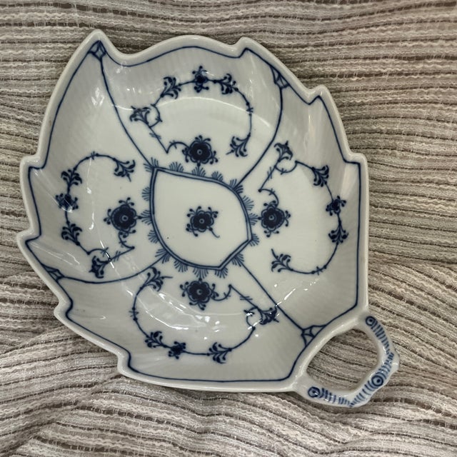 Ceramic Royal Copenhagen Blue Fluted Half Lace Leaf Dish For Sale - Image 7 of 8
