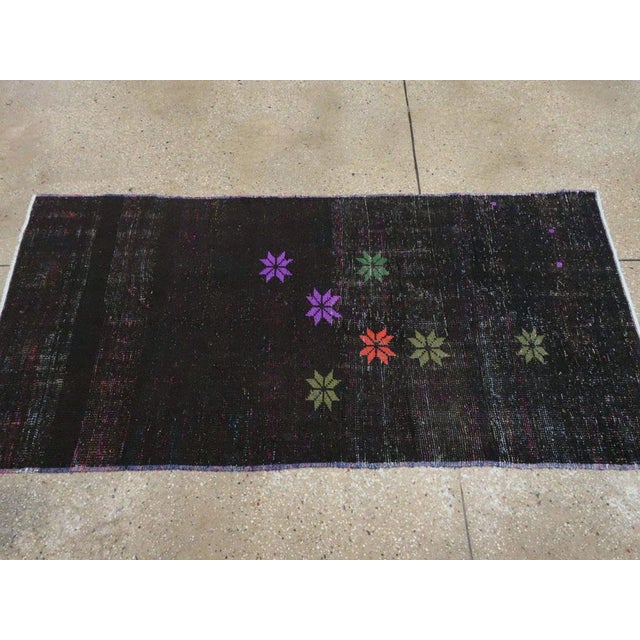 Mid 20th Century Galerie Shabab Collection Mid-20th Century Turkish Anatolian Throw Rug For Sale - Image 5 of 6