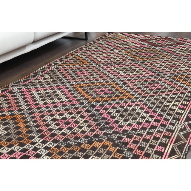 Pink 1970s Vintage Turkish Oushak Handmade Wool Cotton Pink Runner Rug For Sale - Image 8 of 12