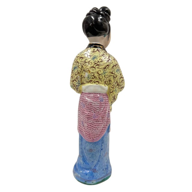 Early 20th Century Antique Chinese Famille Rose Porcelain Figurine - Court Lady For Sale - Image 11 of 12