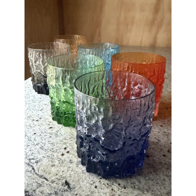 Glass Italian Textured Bark Glasses in the style of Geoffrey Baxter, 1960s, Set of 6 For Sale - Image 7 of 18