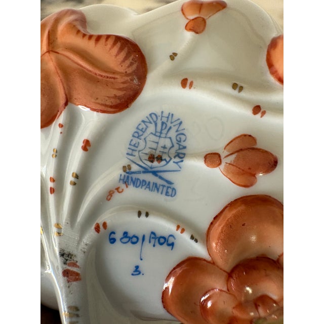 Herend 20th Century Herend Chinese Bouquet Nut / Trinket Dish in Rust For Sale - Image 4 of 7