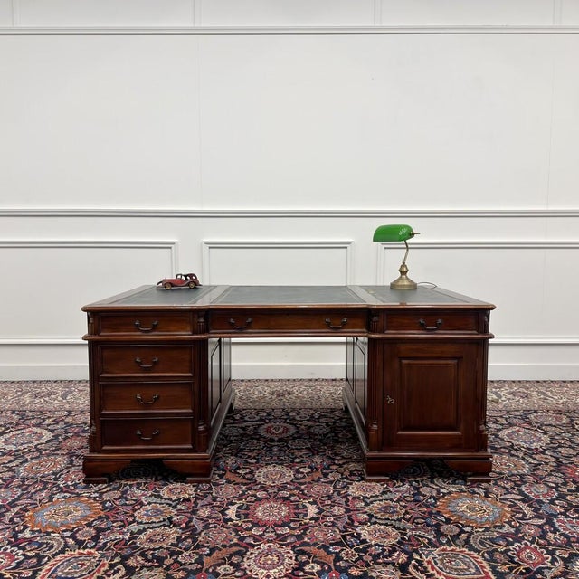 About this Classic English Partnerdesk Desk Classic and Elegant | Antique desks in English, Classic and Chesterfield...