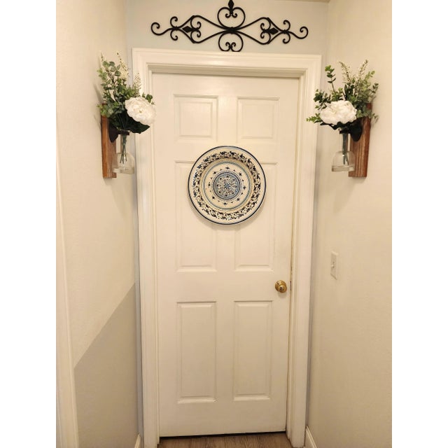 White Mid 20th Century Kilix Ceramiche Italian Blue & White Majolica Wall Hanging Plate For Sale - Image 8 of 10