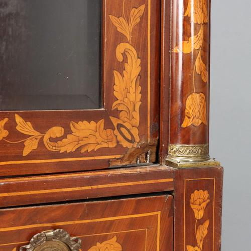 Dutch Bookcase in Mahogany For Sale - Image 6 of 13